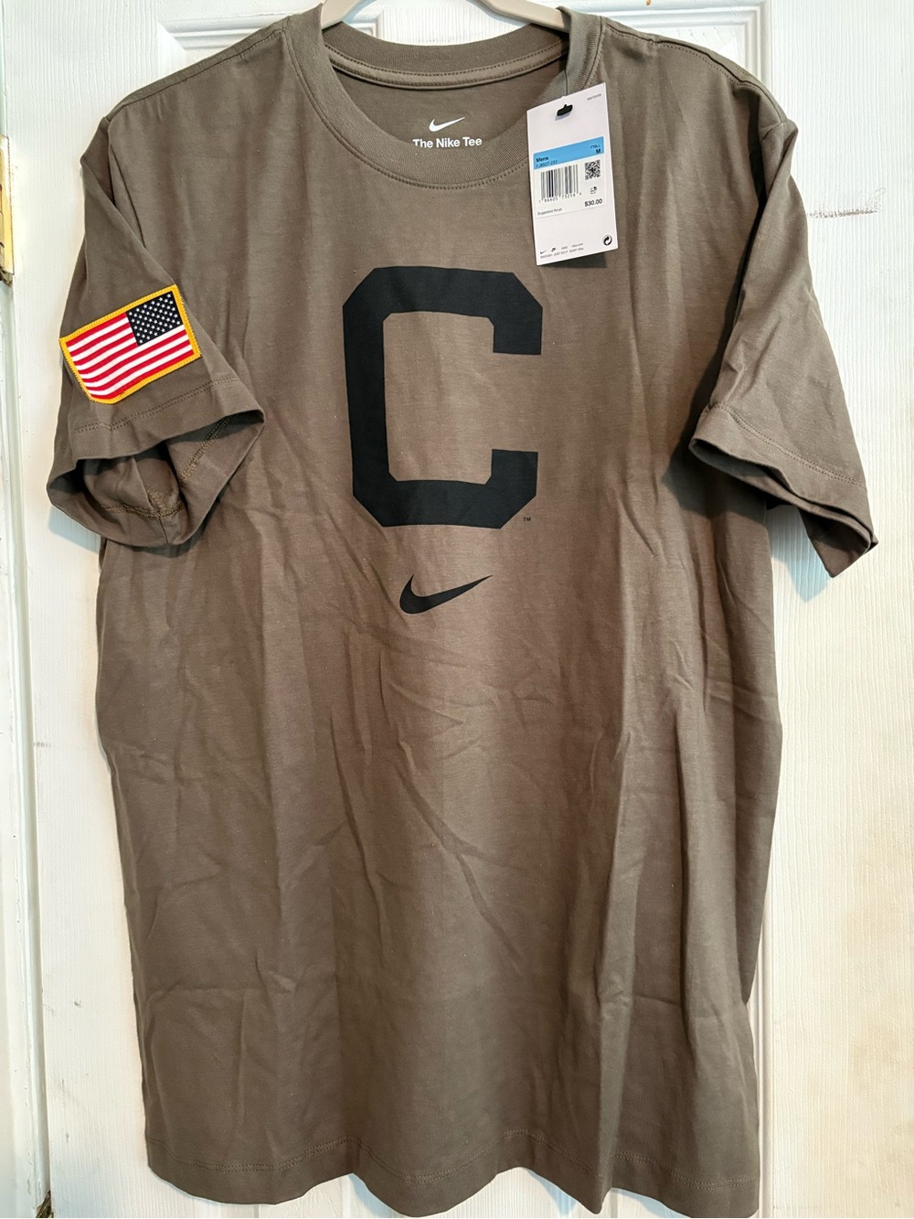 Nike Men’s Olive Short-Sleeve Tee with Black 'C' Graphic and Swoosh